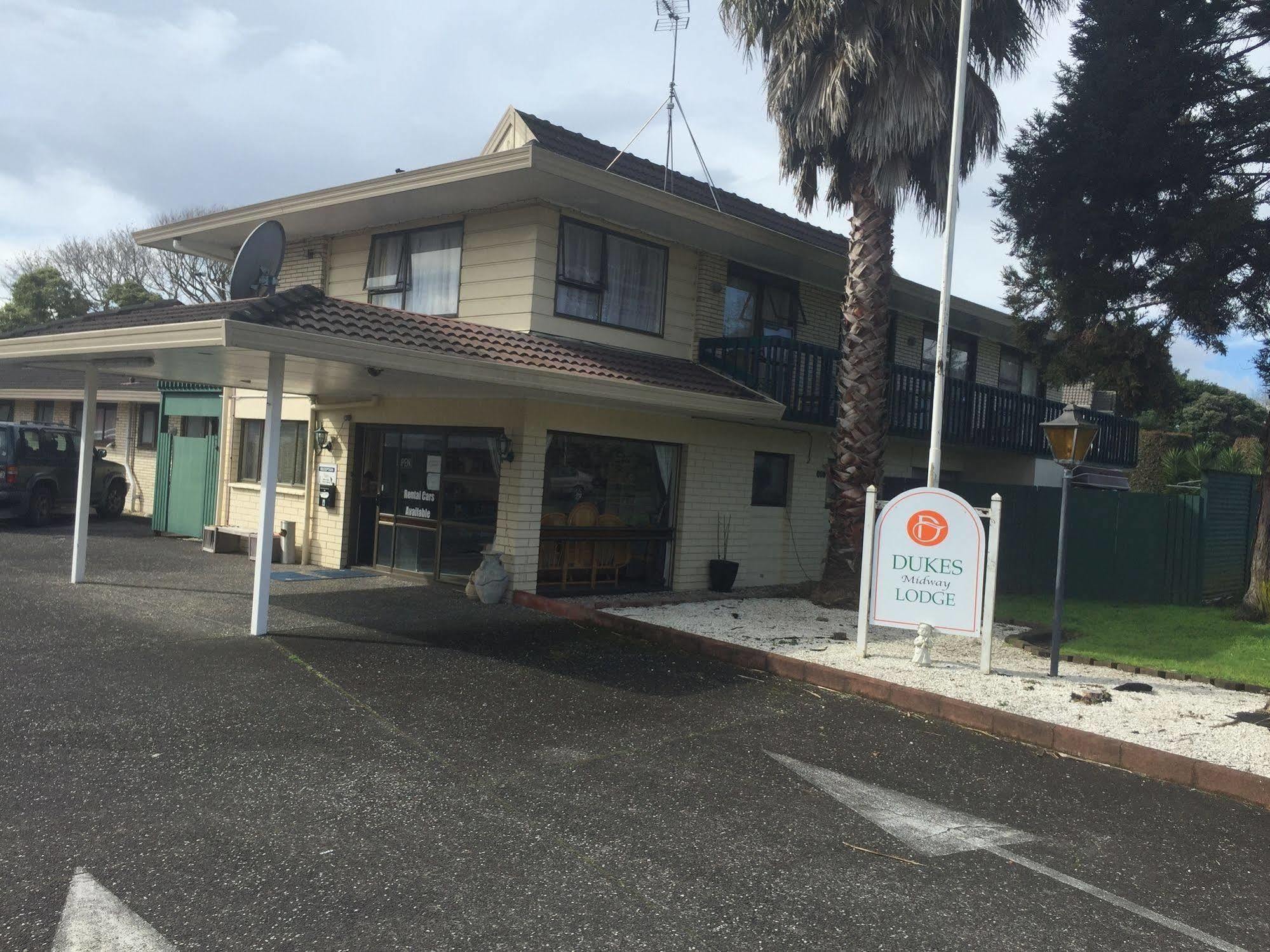 Dukes Midway Lodge Auckland Exterior foto